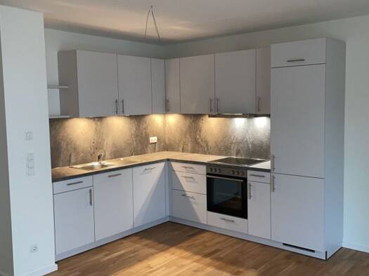 Wohnung zur Miete 1.170 € 2 Zimmer 72,4 m² Geschoss 1/3 frei ab 01.11.2025 Ahrensburg 22926