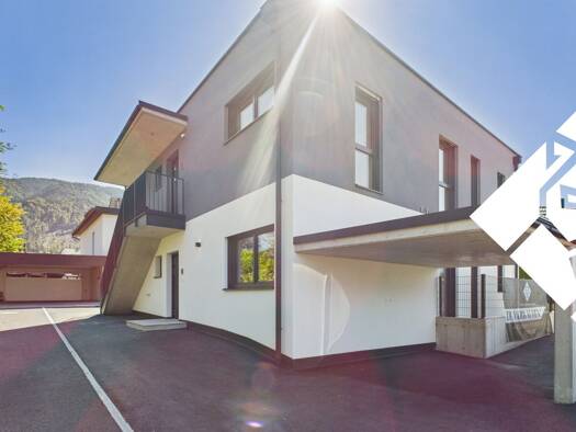 Mehrfamilienhaus zum Kauf - Erstbezug provisionsfrei 1.525.000 € 8 Zimmer 224 m² 470 m² Grundstück Wörgl 6300
