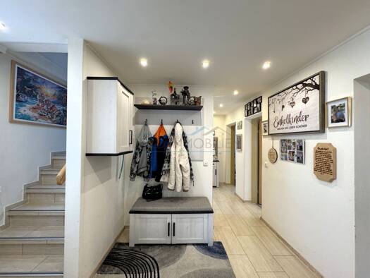 Wohnung zum Kauf 310.000 € 5 Zimmer 122,5 m² 1. Geschoss Lienz 9900