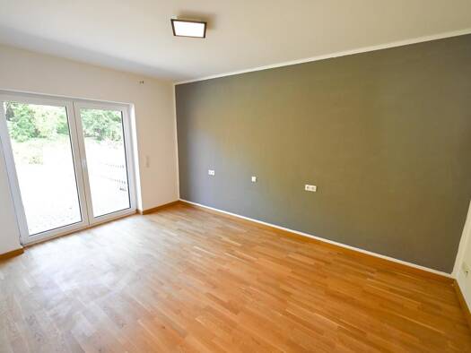 Doppelhaushälfte zur Miete 1.000 € 3,5 Zimmer 100 m² 100 m² Grundstück frei ab sofort Oberleichtersbach 97789