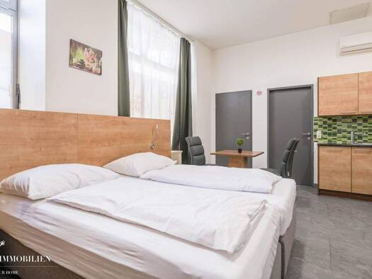 Sonstiges zum Kauf als Kapitalanlage geeignet 2.590.000 € 895,4 m² Wels 4600