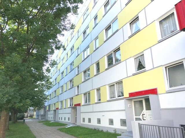 Wohnung zur Miete 345 € 3 Zimmer 58,1 m²<br/>Wohnfläche 5.<br/>Geschoss Komarowstraße 39 Mueßer Holz Schwerin 19063