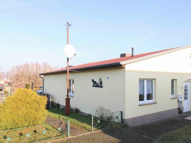 Doppelhaushälfte zum Kauf 150.000 € 3 Zimmer 75 m² 220 m² Grundstück Gager Mönchgut 18586