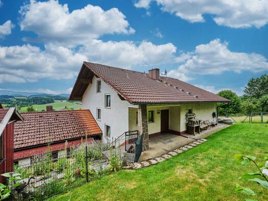 Mehrfamilienhaus zum Kauf 7 Zimmer 165 m² 598 m² Grundstück frei ab sofort Moosbach Prackenbach 94267