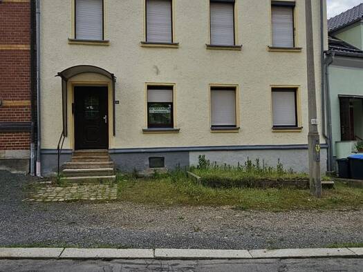 Haus zum Kauf 80.000 € 168 m² 210 m² Grundstück frei ab sofort Reichenbach Reichenbach 08468