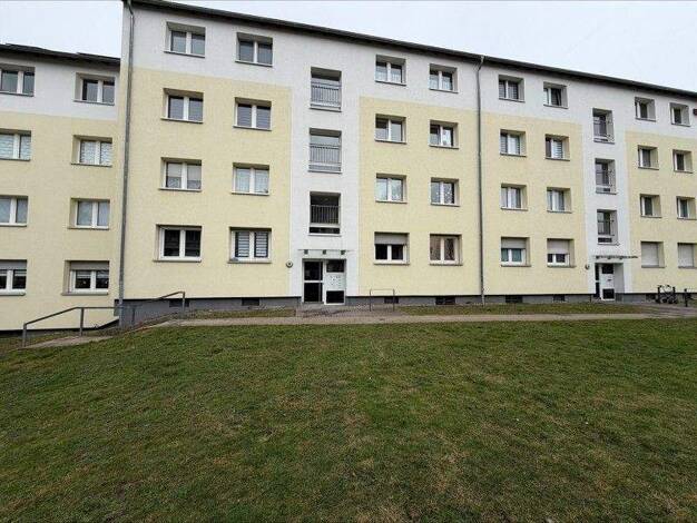 Wohnung zur Miete 447 € 2,5 Zimmer 55 m² frei ab 13.04.2026 Bismarckstraße 13 Wiesdorf Leverkusen 51373