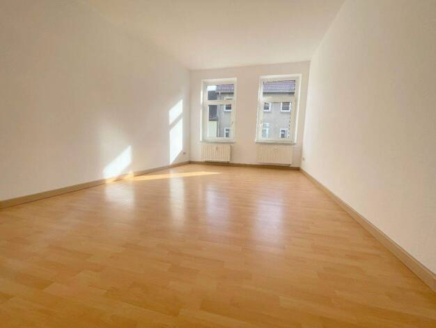 Bürofläche zur Miete provisionsfrei 900 € 25 m² Bürofläche Ernst-Thälmann-Straße Lützen 06686