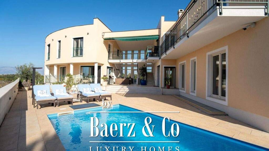 Stadthaus zum Kauf 4.500.000 € 7 Zimmer 700 m² 1.354 m² Grundstück nin