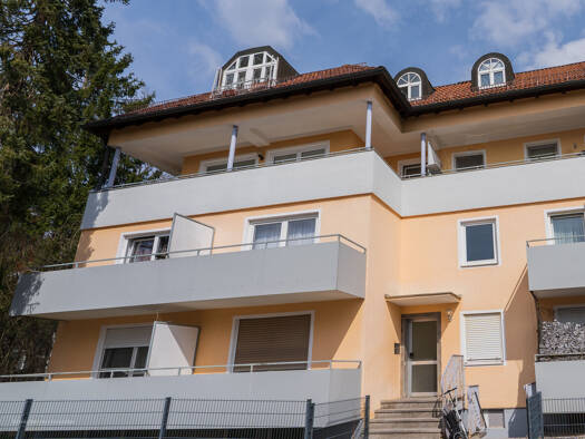 Wohnung zum Kauf 485.000 € 3 Zimmer 76,2 m² 2. Geschoss Unterhaching 82008