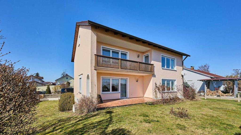 Einfamilienhaus zum Kauf 595.000 € 7 Zimmer 240 m² 1.033 m² Grundstück Aiterhofen 94330