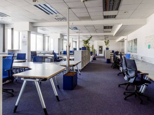 Bürofläche zur Miete provisionsfrei 1.595 € 225 m² Bürofläche Robert-Bosch-Str. Schwieberdingen 71701