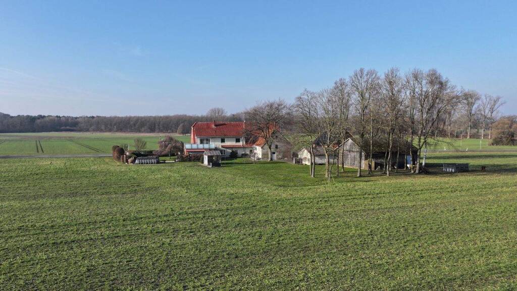 Haus zum Kauf provisionsfrei 455.000 € 10 Zimmer 25.894 m² Grundstück frei ab sofort Schmalge Espelkamp 32339