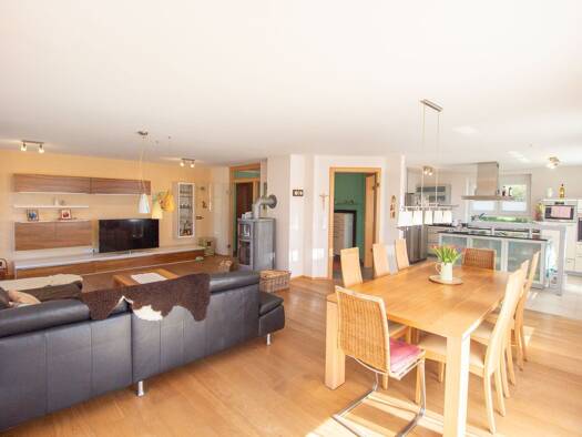 Einfamilienhaus zum Kauf 1.100.000 € 7 Zimmer 212 m² 1.023 m² Grundstück Bad Saulgau Bad Saulgau 88348