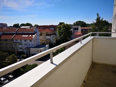 Wohnung zur Miete 720 € 2 Zimmer 63 m² 6. Geschoss Wolfringstrasse 1 Ronhof 153 Fürth 90765