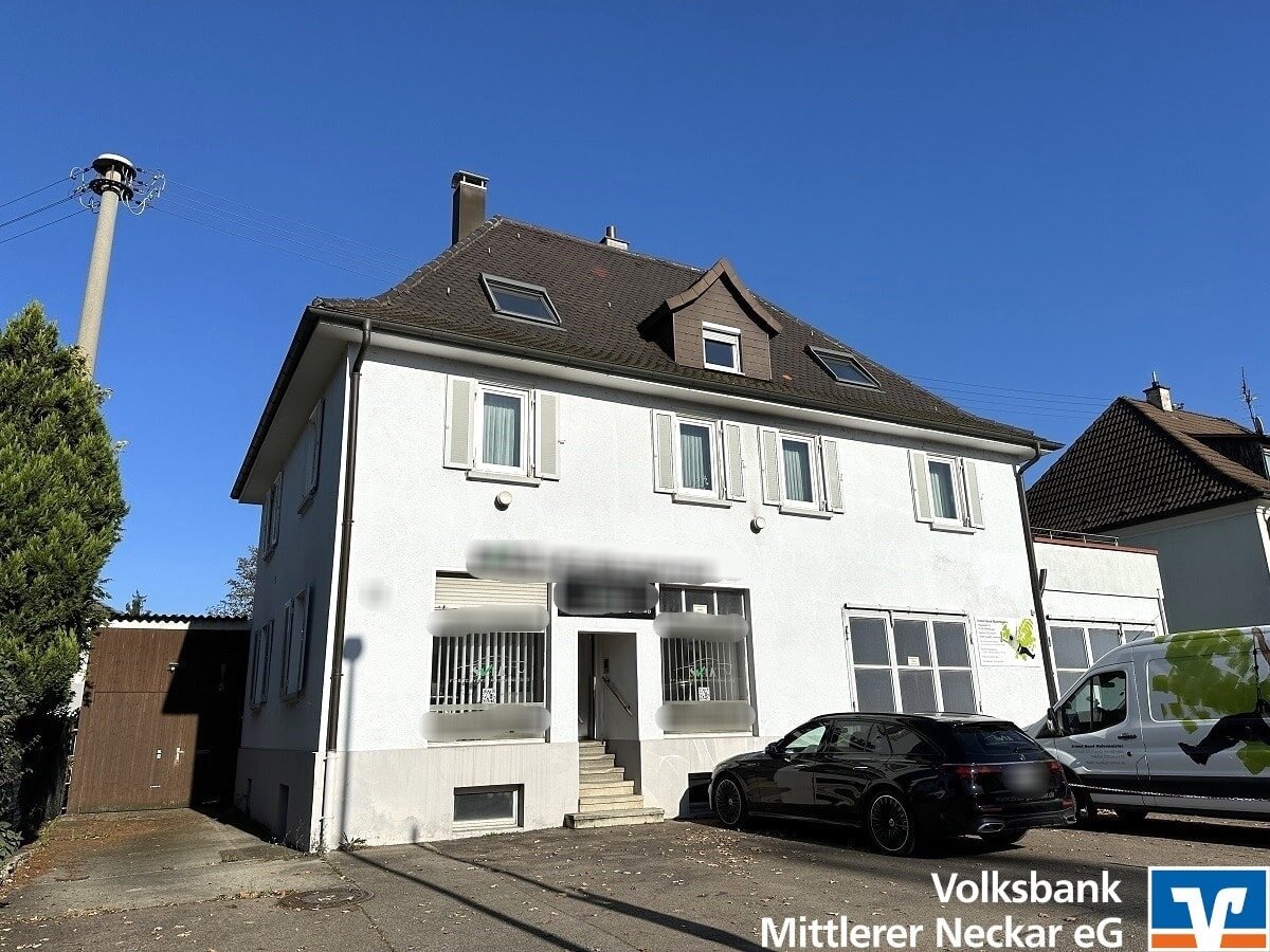 Mehrfamilienhaus zum Kauf 569.000 € 8 Zimmer 182,3 m²<br/>Wohnfläche 679 m²<br/>Grundstück ab sofort<br/>Verfügbarkeit Wendlingen Wendlingen 73240