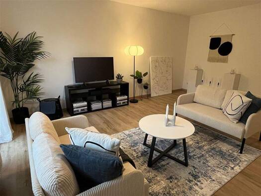 Wohnung zum Kauf - Erstbezug provisionsfrei 348.935 € 3 Zimmer 73,5 m² 1. Geschoss frei ab sofort Tilsiterstr. 8 Sanderau Würzburg 97072