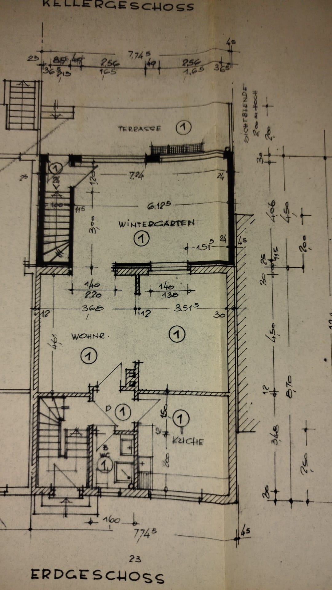 Reihenmittelhaus zum Kauf 250.000 € 9 Zimmer 180 m²<br/>Wohnfläche 237 m²<br/>Grundstück Eigenheimstr. 23 Heide Oberhausen 46119