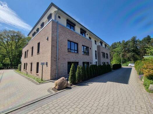 Wohnung zur Miete 1.290 € 3 Zimmer 109 m² Mölln 23879