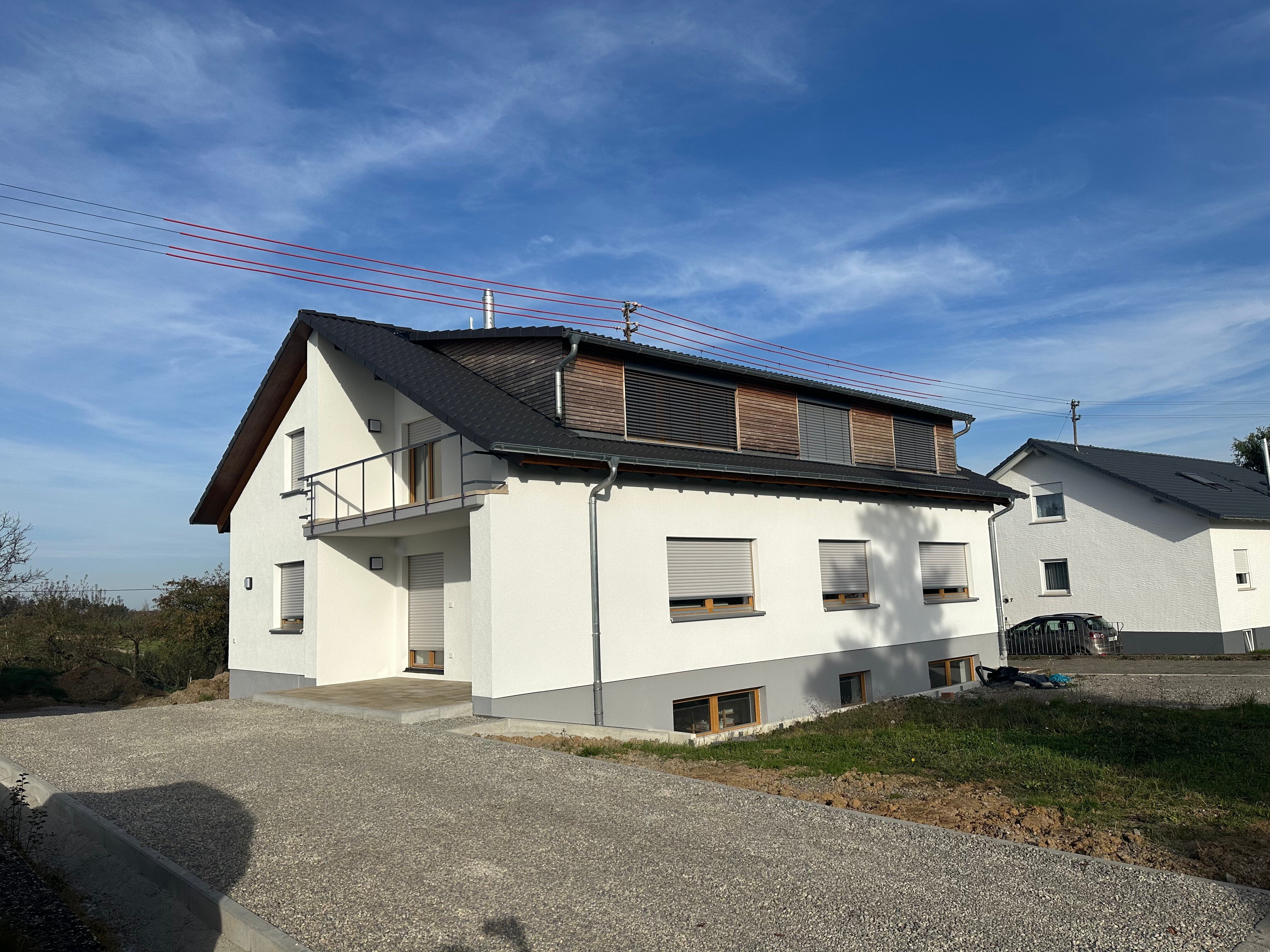 Mehrfamilienhaus zum Kauf 1.050.000 € 10,5 Zimmer 294,5 m²<br/>Wohnfläche 2.082 m²<br/>Grundstück ab sofort<br/>Verfügbarkeit Wiesenstetten Empfingen 72186