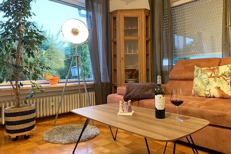 Wohnung zur Miete Wohnen auf Zeit 1.100 € 3 Zimmer 70 m²<br/>Wohnfläche 16.02.2025<br/>Verfügbarkeit Bernau am Chiemsee 83233