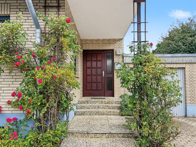 Einfamilienhaus zum Kauf 699.000 € 5 Zimmer 153,8 m² 390 m² Grundstück Poppenbüttel Hamburg 22399