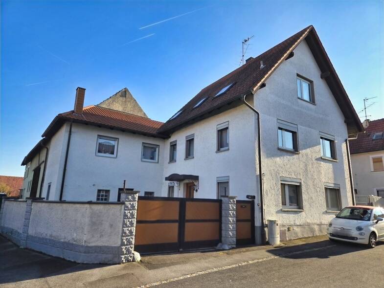 Einfamilienhaus zum Kauf 245.000 € 6 Zimmer 150 m² 230 m² Grundstück frei ab sofort Knetzgau Knetzgau 97478
