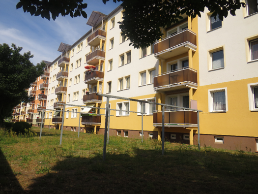Wohnung zur Miete 305 € 2 Zimmer 47,3 m² 3. Geschoss frei ab sofort Platz des Friedens 2 Sandersdorf Sandersdorf-Brehna 06792