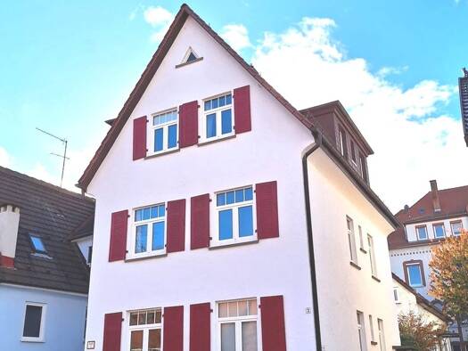 Einfamilienhaus zum Kauf 749.000 € 8,5 Zimmer 126 m² 117 m² Grundstück Stuttgart 70327