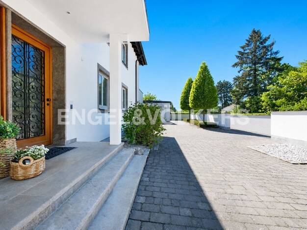 Villa zum Kauf 11 Zimmer 516 m² 1.975 m² Grundstück Hochfeld-Steinberg Schweinfurt 97422