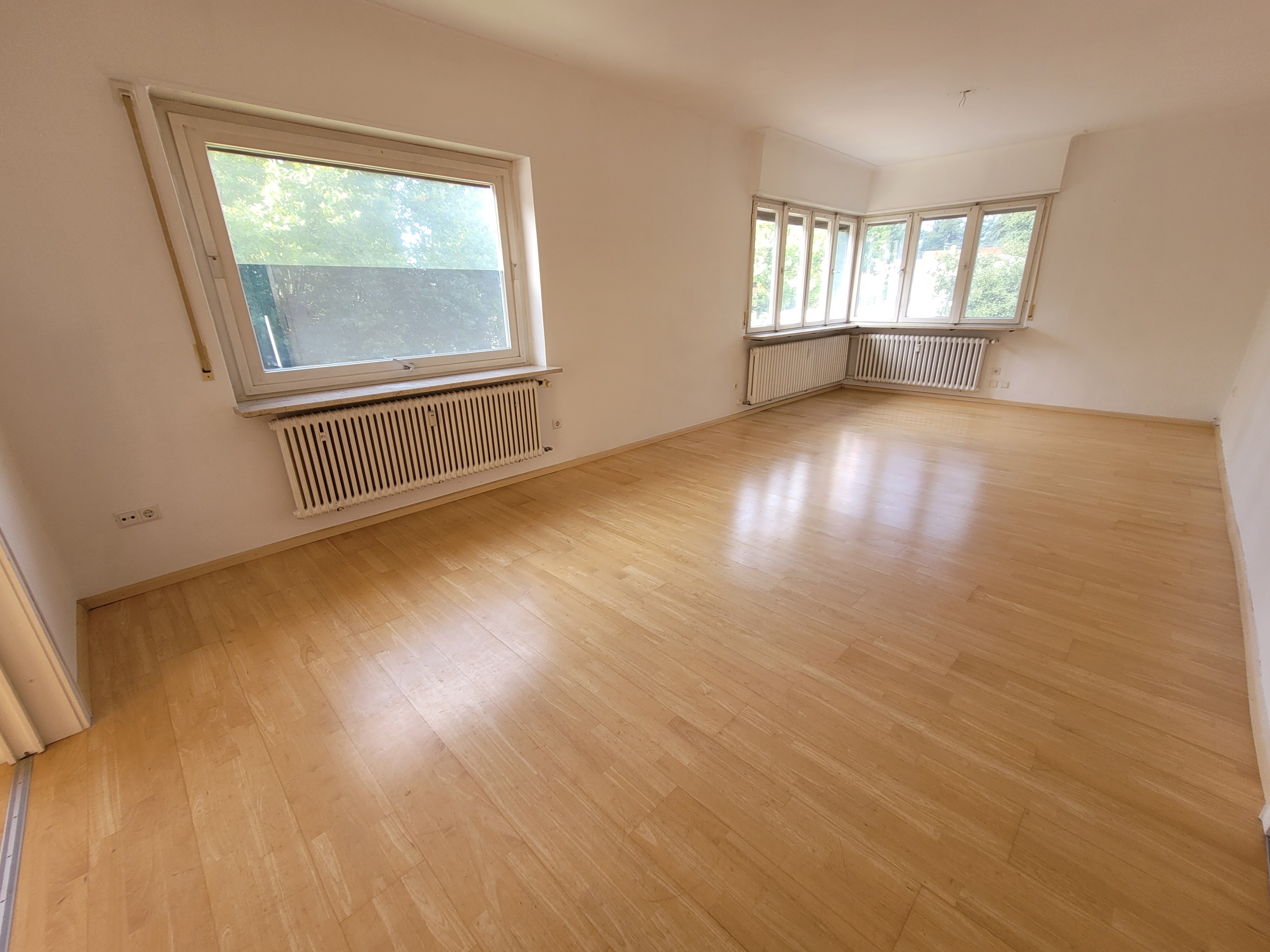 Mehrfamilienhaus zum Kauf 710.000 € 12 Zimmer 343 m²<br/>Wohnfläche 510 m²<br/>Grundstück Wiesloch Wiesloch 69168