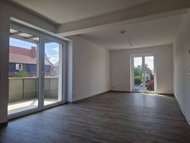 Wohnung zur Miete 798 € 3 Zimmer 76 m² 1. Geschoss frei ab sofort Weinbergsweg 15 Großenhain Großenhain 01558