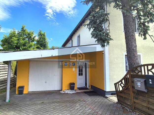 Mehrfamilienhaus zum Kauf als Kapitalanlage geeignet 11 Zimmer 230 m² 660 m² Grundstück Trudering-Riem München 81825