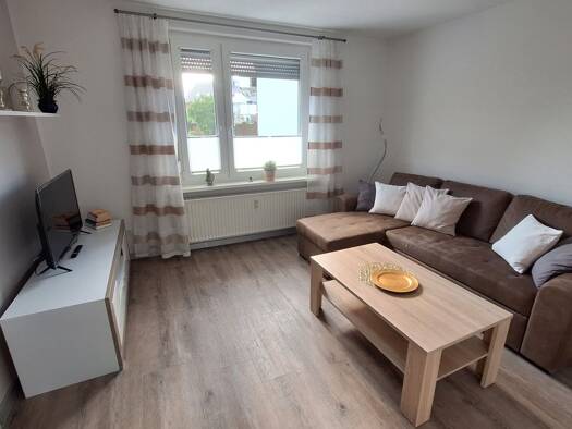 Wohnung zur Miete 950 € 2,5 Zimmer 50 m² Geschoss EG/3 frei ab sofort Wenden Wenden - Thune - Harxbüttel 38110