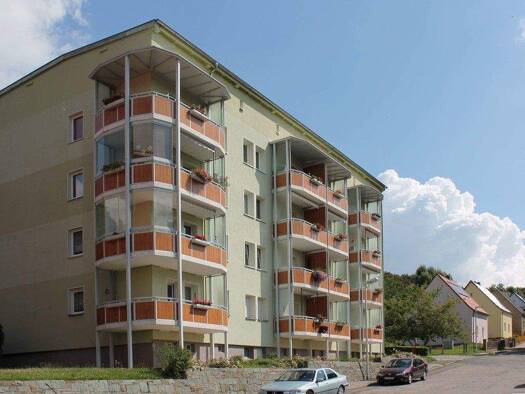 Wohnung zur Miete 315 € 2 Zimmer 48,5 m² 1. Geschoss Mittelstraße 31 b Ostviertel Gera 07546