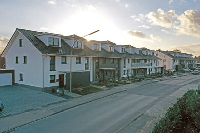 Reihenmittelhaus zur Miete 1.190 € 5 Zimmer 134,7 m² 166 m² Grundstück frei ab 01.09.2025 Bad Bentheim Bad Bentheim 48455