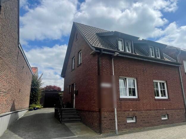 Einfamilienhaus zum Kauf 309.000 € 6 Zimmer 132 m² 892 m² Grundstück Kreuzrath Gangelt 52538