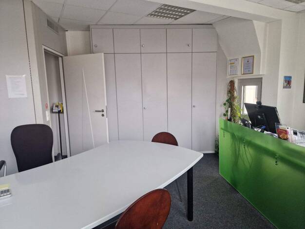 Bürofläche zur Miete provisionsfrei 595 € 30 m² Bürofläche Torstraße Mitte Stuttgart 70173