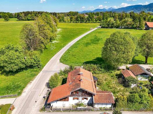 Grundstück zum Kauf 1.410.000 € 830 m² Grundstück Hauserdörfl Waakirchen 83666