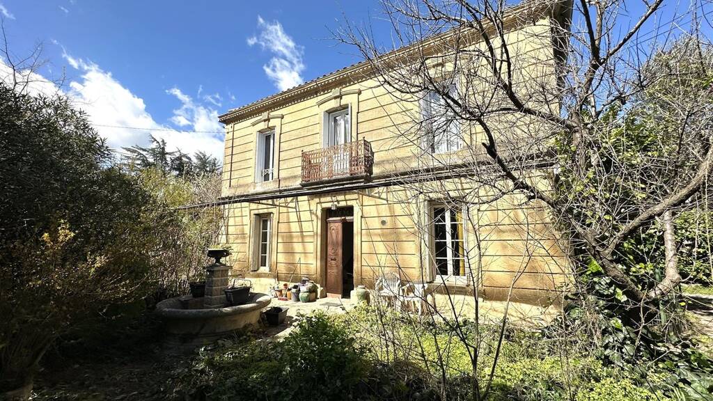 Haus zum Kauf 285.000 € 80 m² 700 m² Grundstück Centre Est Uzès 30700