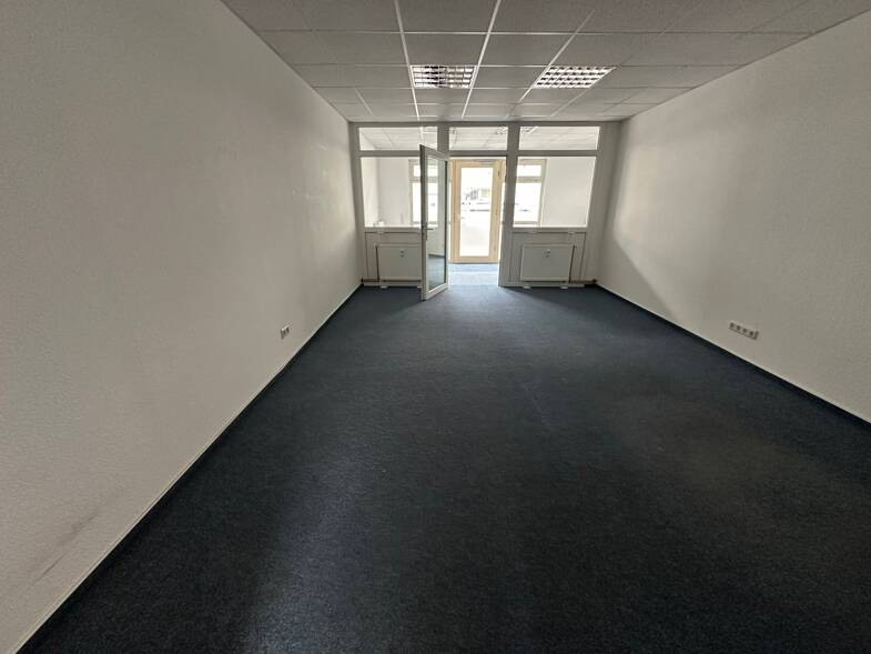 Bürofläche zur Miete provisionsfrei 6 € 2 Zimmer 45 m² Bürofläche Mansfeld Mansfeld 06343