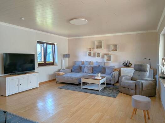 Einfamilienhaus zum Kauf 379.000 € 7 Zimmer 212,6 m² 997 m² Grundstück Dahlenburg 21368