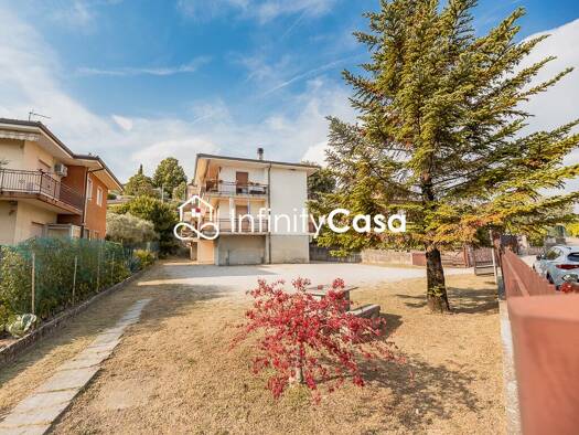 Wohnung zum Kauf 195.000 € 3 Zimmer 75,6 m² 1. Geschoss Caprino Veronese 37013