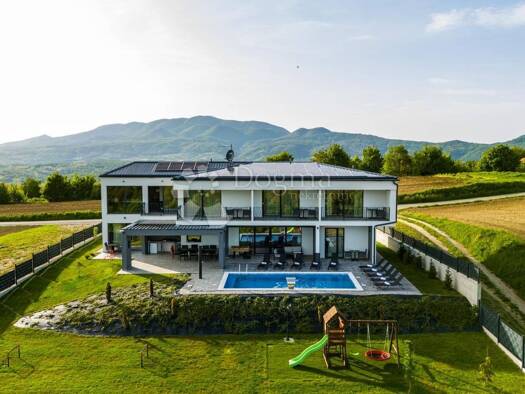 Einfamilienhaus zum Kauf 998.000 € 8 Zimmer 271 m² Gornji Kraljevec, Hrašćina Hrašćina 49283