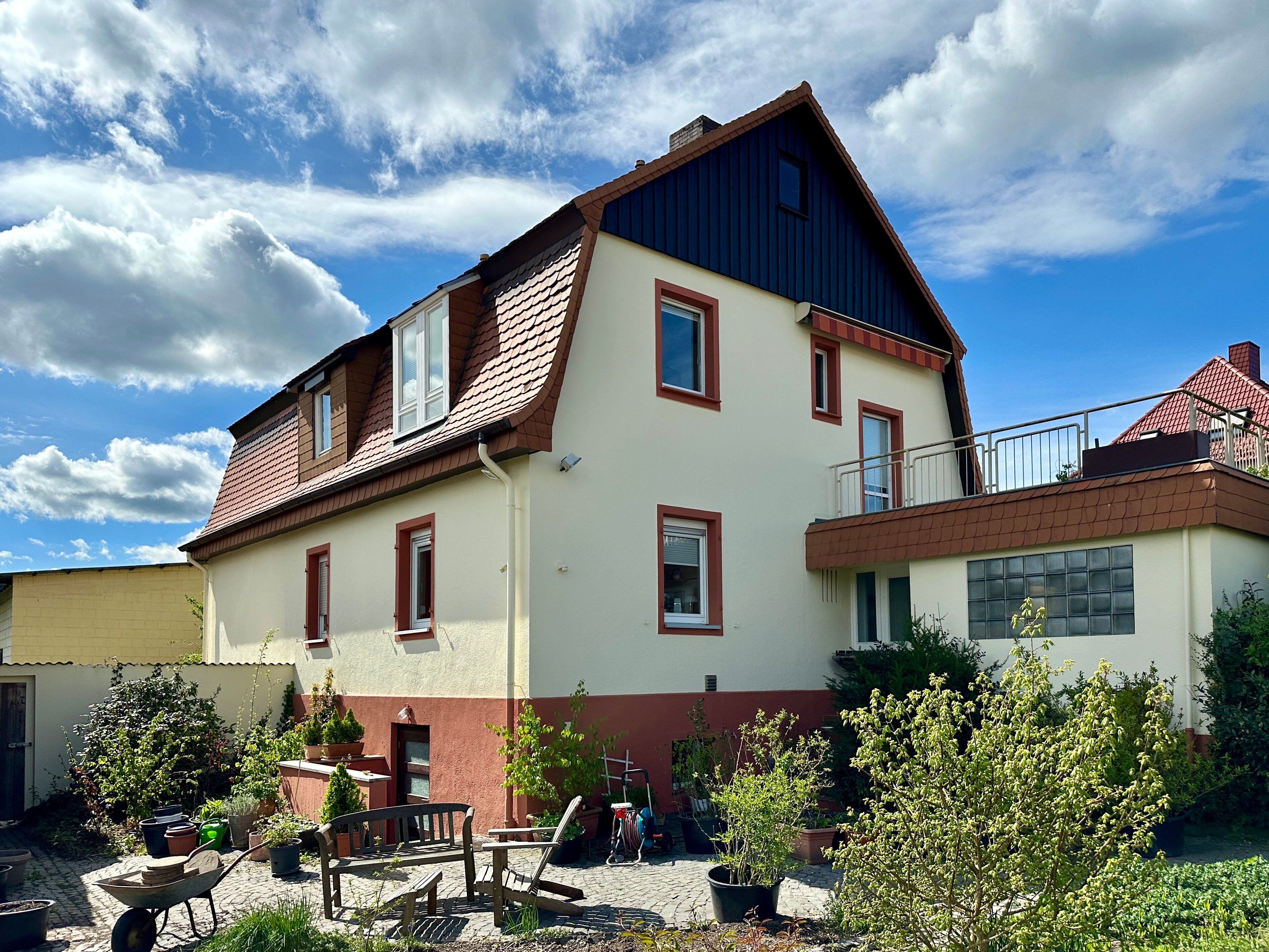 Einfamilienhaus zur Miete 1.450 € 6 Zimmer 191 m²<br/>Wohnfläche 1.020 m²<br/>Grundstück 01.10.2024<br/>Verfügbarkeit Sölzerhöfe 11 Sorga Bad Hersfeld 36251