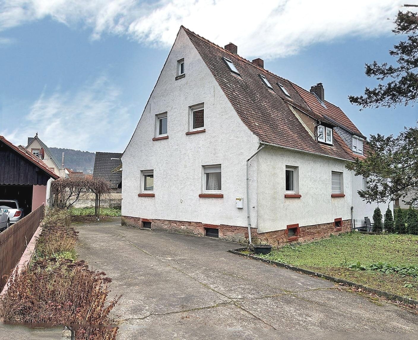 Einfamilienhaus zum Kauf 245.000 € 5 Zimmer 125 m²<br/>Wohnfläche 460 m²<br/>Grundstück Mömlingen 63853