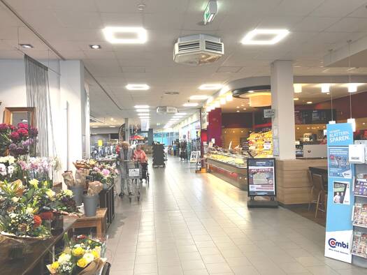 Verkaufsfläche zur Miete provisionsfrei 1.575 € 105 m² Verkaufsfläche Westersteder Str. 2 Rostrup II Bad Zwischenahn 26160