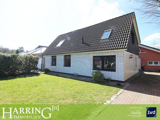 Einfamilienhaus zum Kauf 375.000 € 4 Zimmer 146 m² 600 m² Grundstück frei ab sofort Ahrensburg 22926