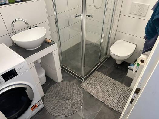 Wohnung zur Miete 800 € 2 Zimmer 45 m² frei ab sofort Rheinstraße 17 Cracau Krefeld 47799