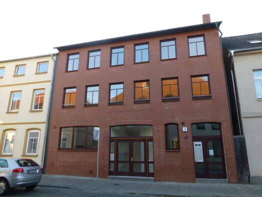 Wohnung zur Miete 350 € 2 Zimmer 37,4 m² Hagenow 19230