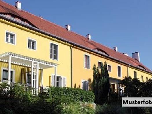 Mehrfamilienhaus zum Kauf 364.000 € 4 Zimmer 161,1 m² 498,1 m² Grundstück Bräuhausgasse Wiener Neustadt 2700